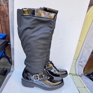 Totes snow Boots Women's Size 6  Black